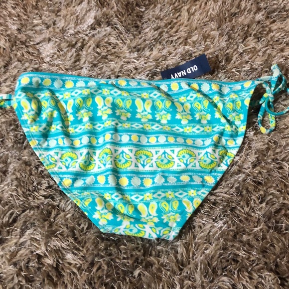 New with tags Bikini bottoms - Picture 4 of 5